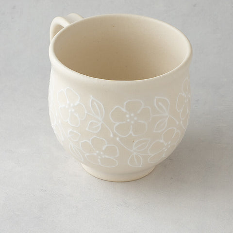 ホワイトマグカップ G