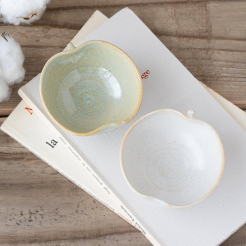 リンゴ豆鉢 ライトグリーン / 白